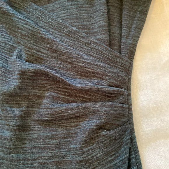 Philosophy knit faux wrap dress sz L - Picture 4 of 5